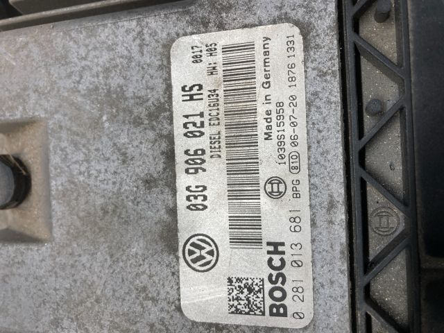 bontott VW CADDY Motorvezérlő