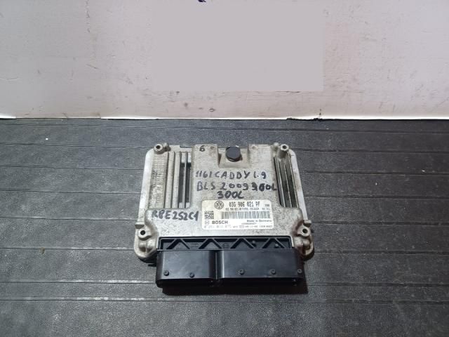 bontott VW CADDY Motorvezérlő