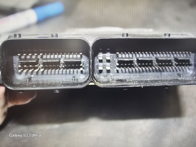 bontott VW CADDY Motorvezérlő