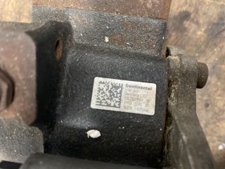 bontott VW CADDY Nagynyomású Szivattyú