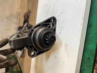 bontott VW CADDY Önindító