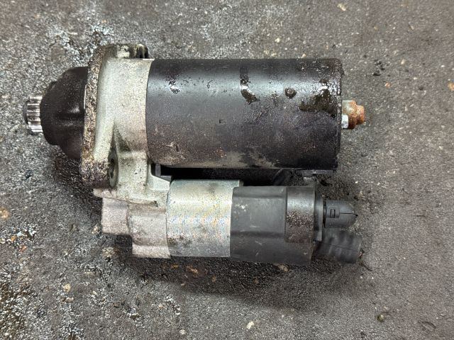 bontott VW CADDY Önindító