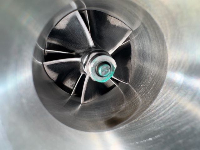 bontott VW CADDY Turbó