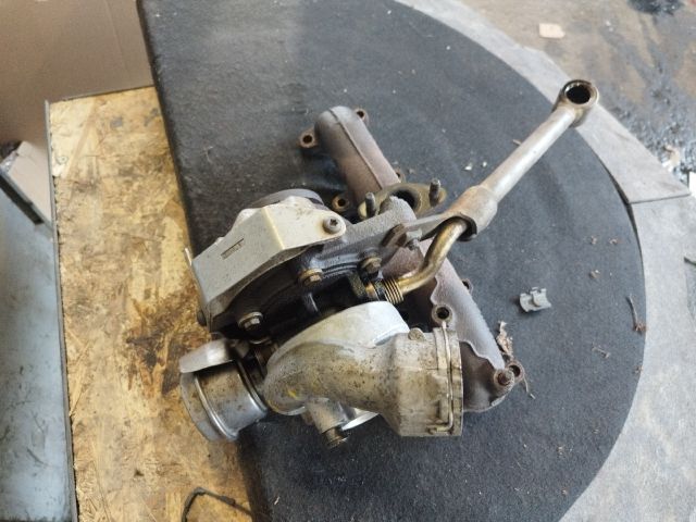 bontott VW CADDY Turbó