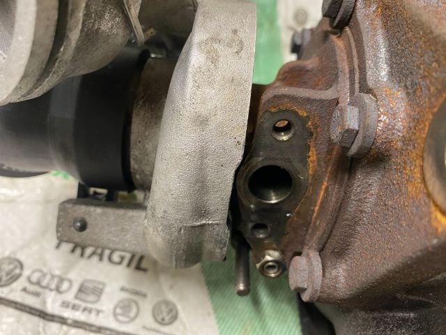 bontott VW CADDY Turbó