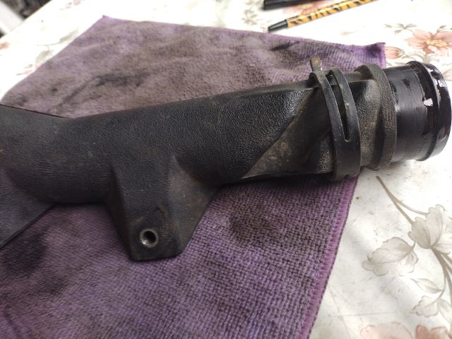 bontott VW CADDY Turbócső