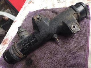 bontott VW CADDY Turbócső