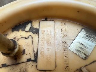 bontott VW CADDY Üzemanyag Szivattyú