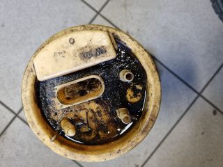 bontott VW CADDY Üzemanyag Szivattyú