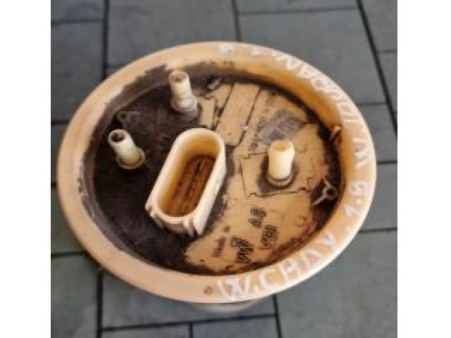 bontott VW CADDY Üzemanyag Szivattyú