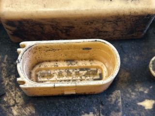 bontott VW CADDY Üzemanyag Szivattyú