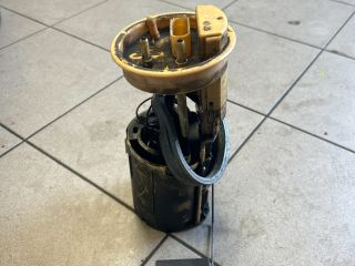 bontott VW CADDY Üzemanyag Szivattyú