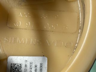 bontott VW CADDY Üzemanyag Szivattyú