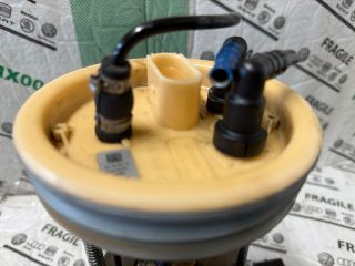 bontott VW CADDY Üzemanyag Szivattyú