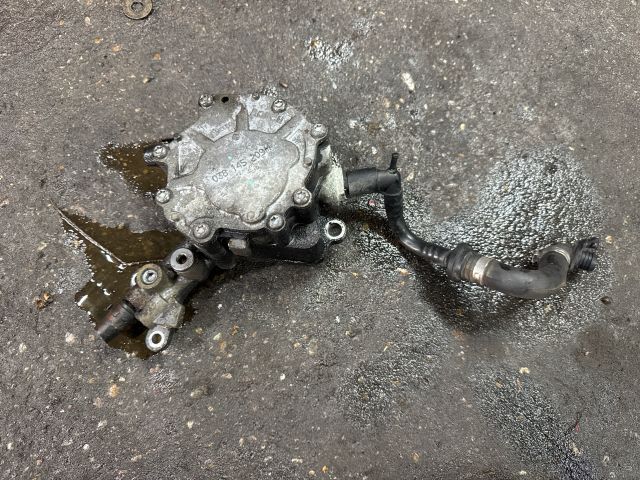 bontott VW CADDY Vákumpumpa