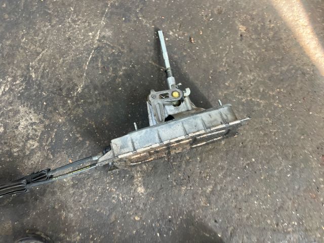 bontott VW CADDY Váltó Kulissza