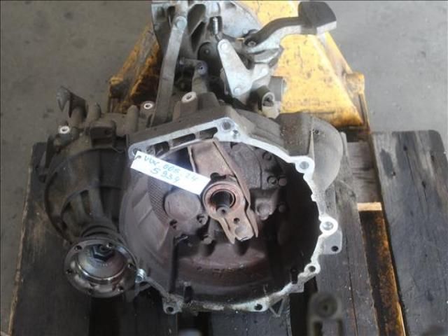 bontott VW CADDY Váltó (Mechanikus)