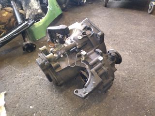 bontott VW CADDY Váltó (Mechanikus)