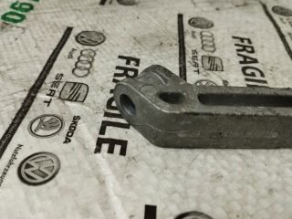 bontott VW CADDY Váltó Tartó Bak (Pozíciófüggetlen)