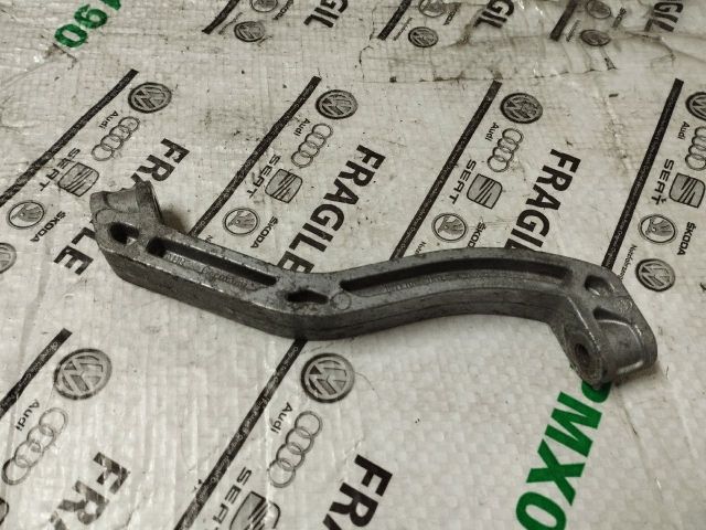 bontott VW CADDY Váltó Tartó Bak (Pozíciófüggetlen)