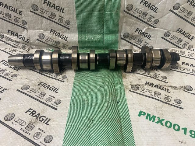 bontott VW CADDY Vezérműtengely (Magában)