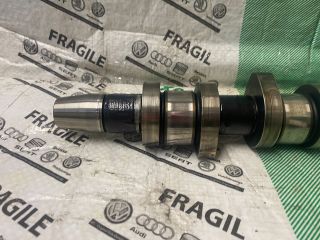 bontott VW CADDY Vezérműtengely (Magában)