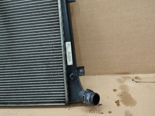 bontott VW CADDY Vízhűtő Radiátor (Klímás)