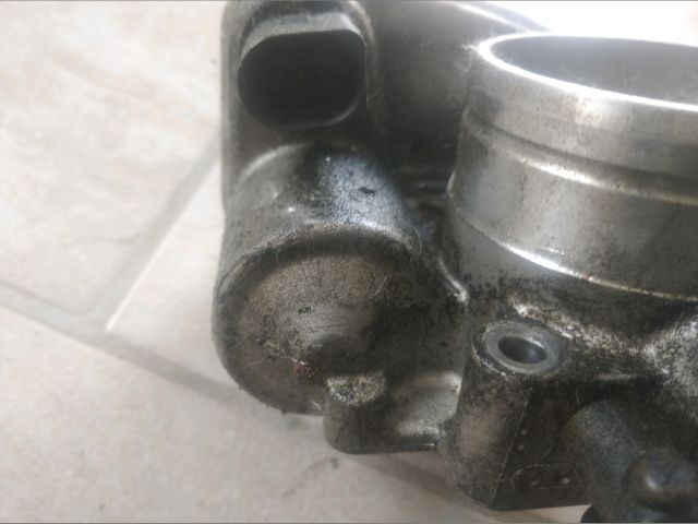 bontott VW CADDY Fojtószelep (Elektromos)