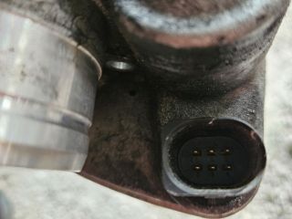 bontott VW CADDY Fojtószelep (Elektromos)