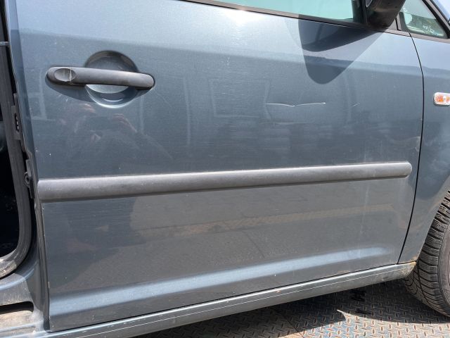 bontott VW CADDY Jobb hátsó Féknyereg Munkahengerrel