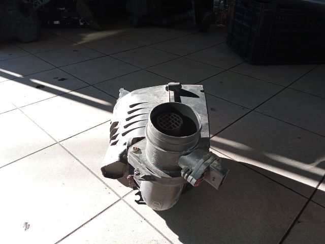 bontott VW CADDY Légszűrő Ház