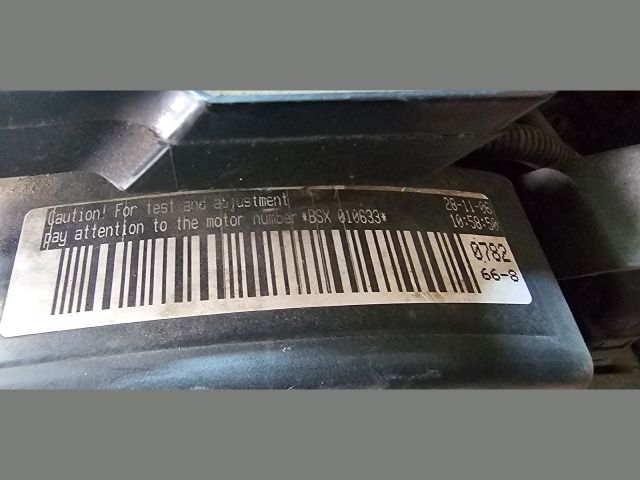 bontott VW CADDY Motor (Fűzött blokk hengerfejjel)