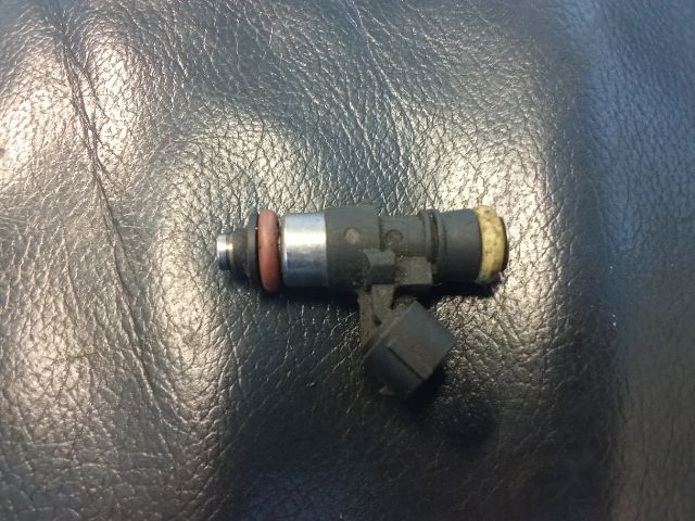 bontott VW CADDY Porlasztó (1 db)