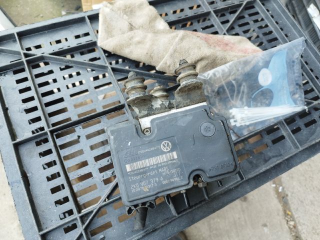 bontott VW CADDY ABS Kocka