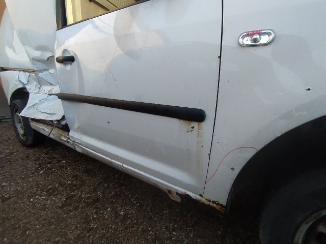 bontott VW CADDY Biztosítéktábla Motortér