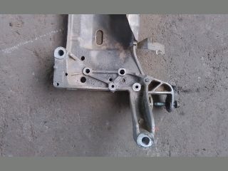 bontott VW CADDY Első Bölcső