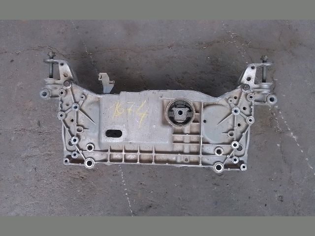 bontott VW CADDY Első Bölcső