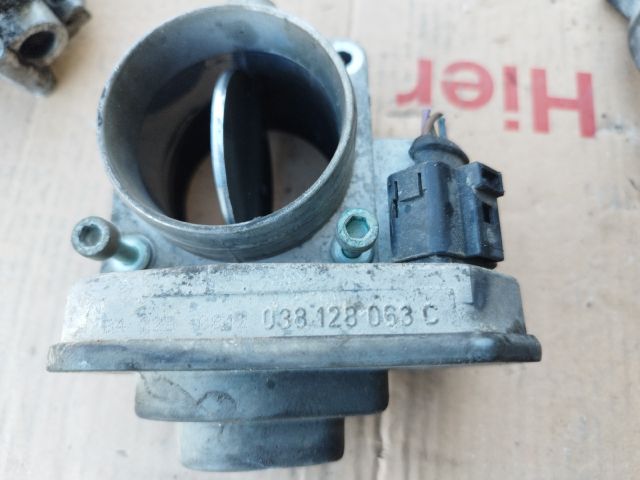 bontott VW CADDY Fojtószelep (Elektromos)