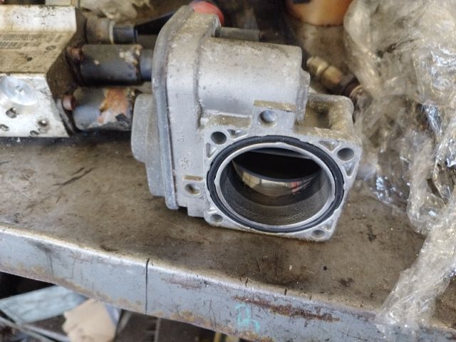 bontott VW CADDY Fojtószelep (Elektromos)