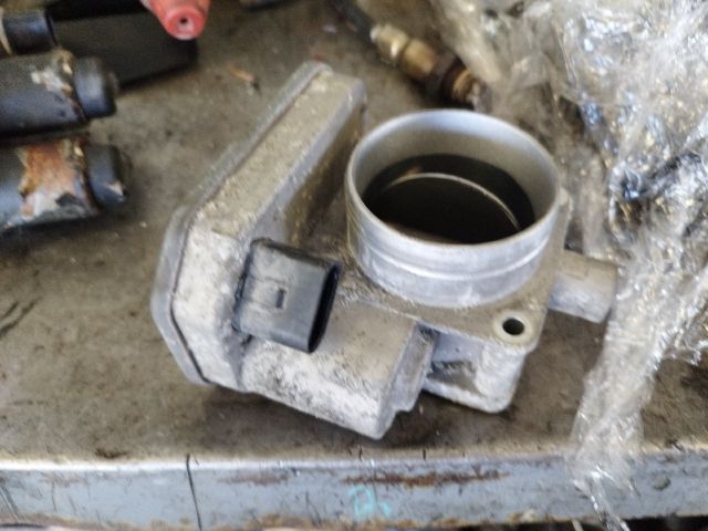 bontott VW CADDY Fojtószelep (Elektromos)