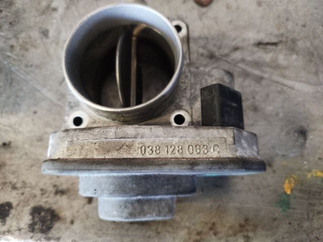 bontott VW CADDY Fojtószelep (Elektromos)