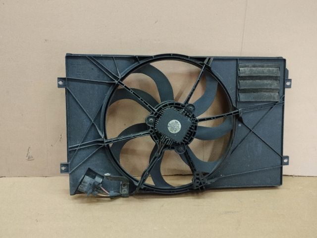 bontott VW CADDY Hűtőventilátor