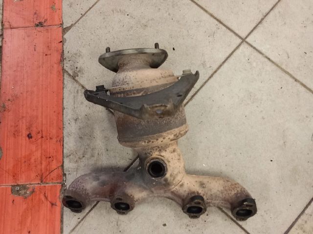 bontott VW CADDY Katalizátor