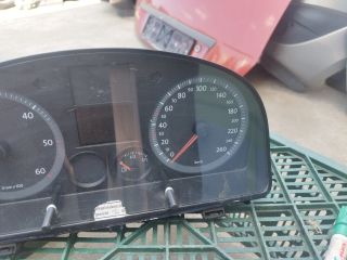 bontott VW CADDY Kilométeróra