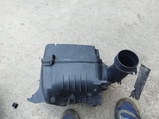 bontott VW CADDY Légszűrő Ház