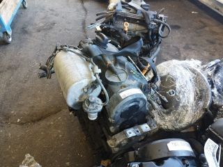 bontott VW CADDY Motor (Fűzött blokk hengerfejjel)