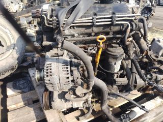 bontott VW CADDY Motor (Fűzött blokk hengerfejjel)