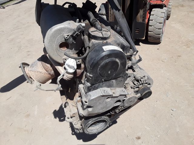 bontott VW CADDY Motor (Fűzött blokk hengerfejjel)