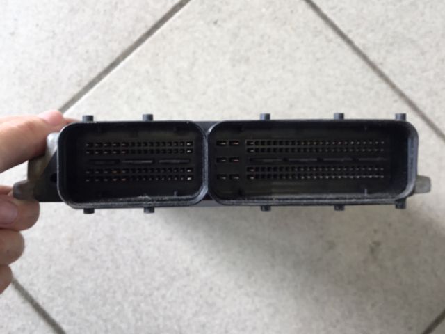 bontott VW CADDY Motorvezérlő