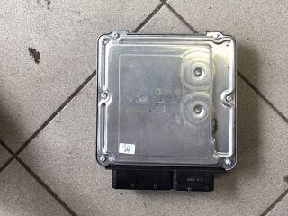 bontott VW CADDY Motorvezérlő